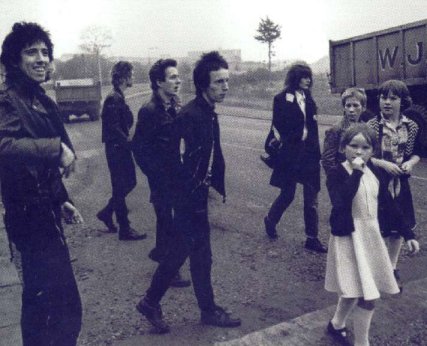 The Clash take a strole through the Belfast warzone - (Dont Care Collection)